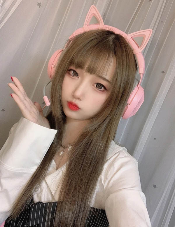 温哥华预约高端模特