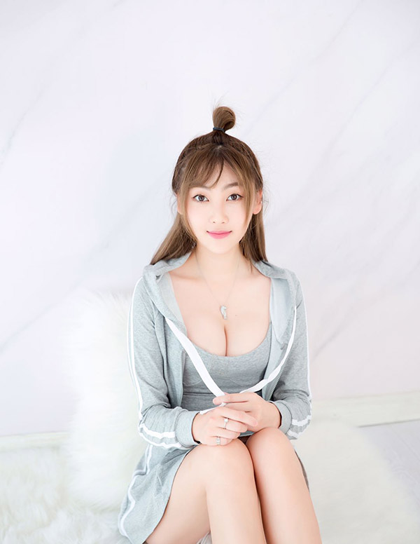 芝加哥高端伴游